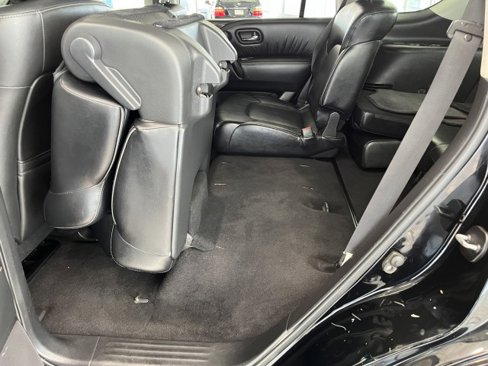 Used 2017 INFINITI QX80 Limited w/ Driver Assistance Package image 35