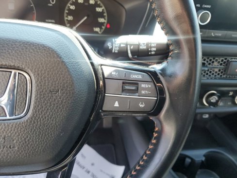 Used 2025 Honda HR-V Sport image 16
