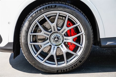 New 2025 Mercedes-Benz GLC 63 AMG S image 9
