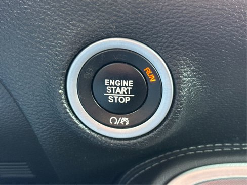 Used 2019 Dodge Challenger R/T w/ Driver Convenience Group image 36