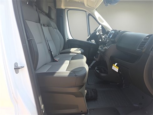 Used 2025 RAM ProMaster 2500 w/ Safety Group image 28