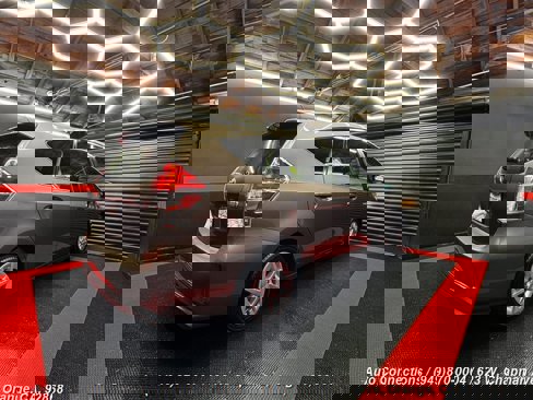 Used 2016 Toyota Prius V Three image 3