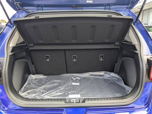 Used 2025 Hyundai Venue SE image 30