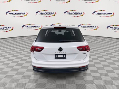 Used 2024 Volkswagen Tiguan Wolfsburg Edition image 7