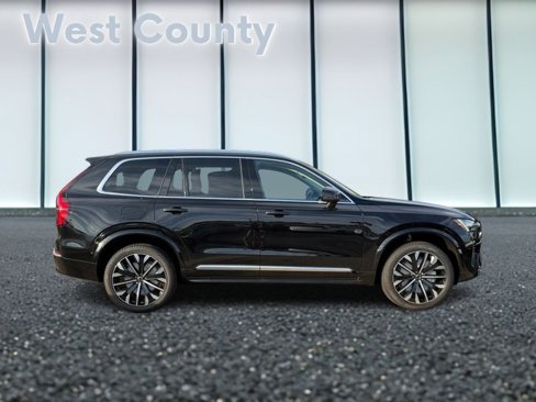 New 2026 Volvo XC90 B6 Plus w/ Protection Package Premier image 2