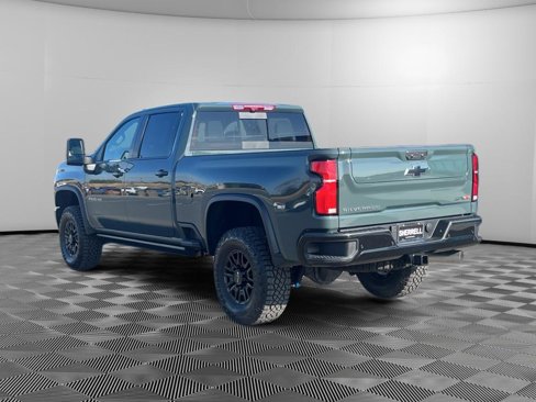 New 2026 Chevrolet Silverado 2500 ZR2 image 3