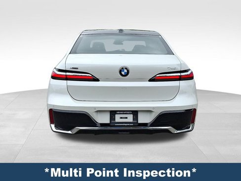 Used 2025 BMW 740i xDrive image 6