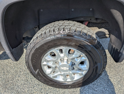 Used 2020 Chevrolet Silverado 2500 LT w/ Texas Edition image 10