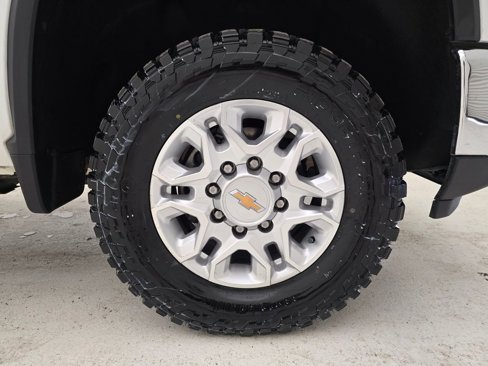 Used 2024 Chevrolet Silverado 2500 LT image 33