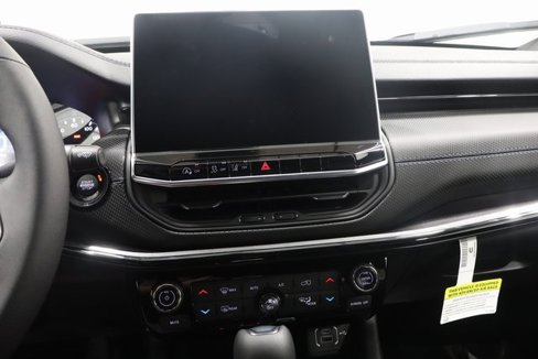 New 2025 Jeep Compass Latitude image 20