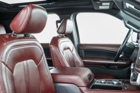 Used 2023 Ford Expedition Limited image 29