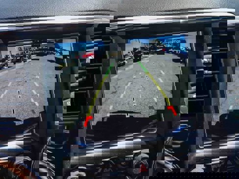 Certified 2018 Jeep Grand Cherokee Altitude image 21