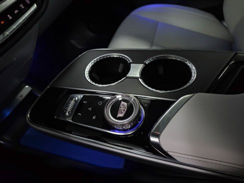 Used 2024 Cadillac Lyriq Luxury w/ LPO, Floor Liner Package image 30
