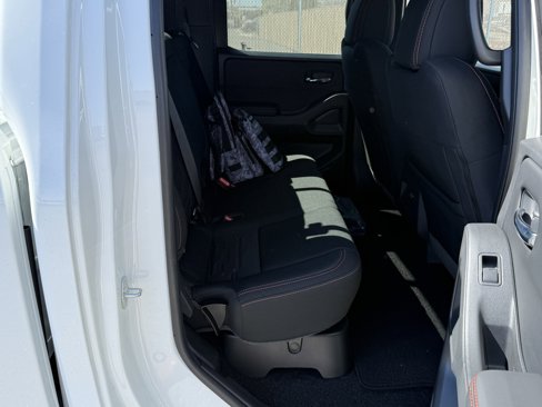 New 2025 Nissan Frontier PRO-4X image 21