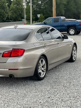 Used 2011 BMW 535i xDrive Sedan image 6