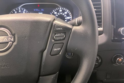 Used 2024 Nissan Frontier SV image 19