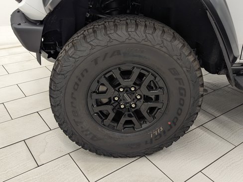 New 2025 Ford Bronco Raptor image 37