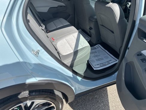 Used 2023 Chevrolet Bolt EUV Premier image 16