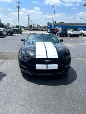 Used 2017 Ford Mustang Convertible image 7