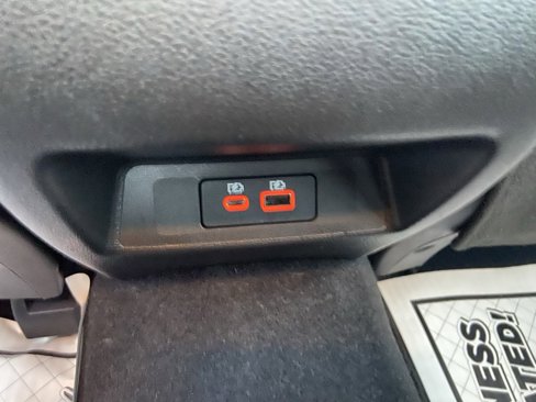Used 2024 Nissan Altima 2.5 SV w/ SV Premium Package image 26