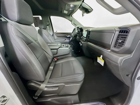 Used 2024 GMC Sierra 1500 Elevation image 29