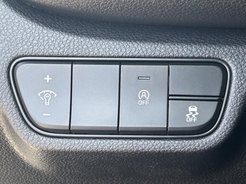 Used 2025 Kia Seltos EX w/ EX Sunroof Package image 21