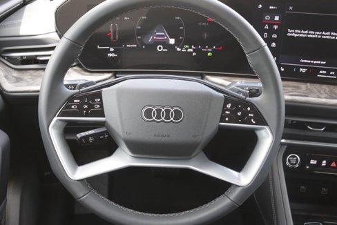 New 2025 Audi Q5 Premium Plus image 20