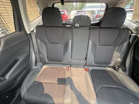 Used 2019 Subaru Forester Premium w/ All-Weather Package image 3