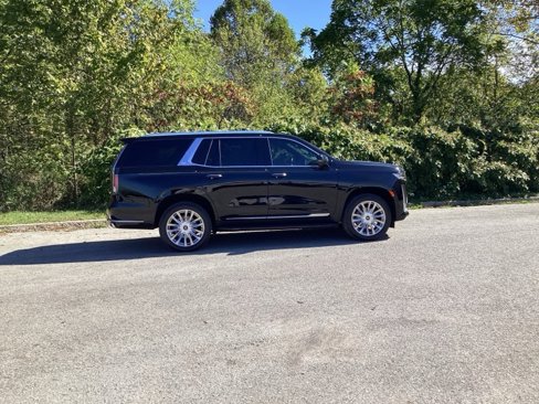 Used 2021 Cadillac Escalade Premium Luxury image 8