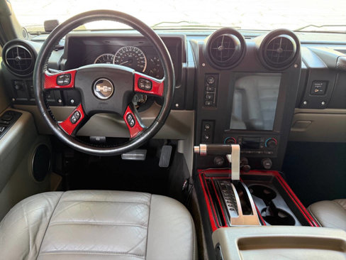 Used 2005 HUMMER H2 image 29