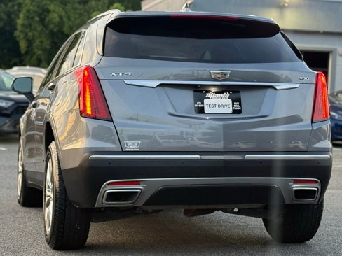 Used 2020 Cadillac XT5 Premium Luxury image 3