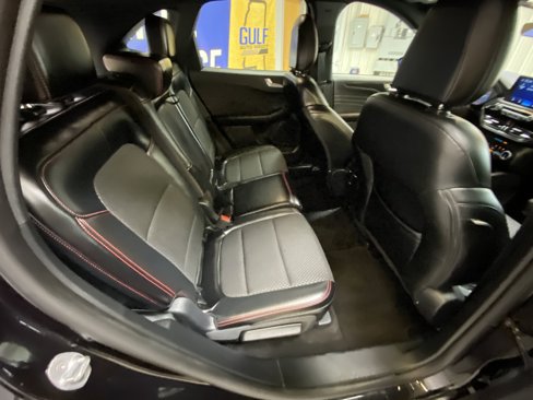Used 2025 Ford Escape ST-Line Select image 29