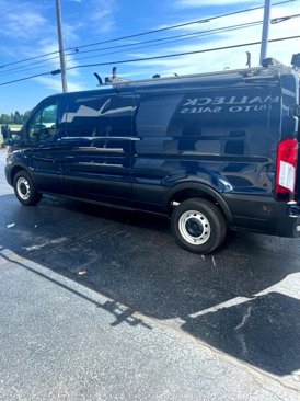 Used 2020 Ford Transit 250 Low Roof image 3