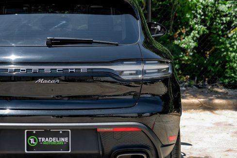 Used 2024 Porsche Macan w/ Premium Plus Package image 59
