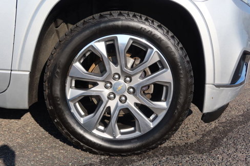 Used 2018 Chevrolet Traverse Premier image 6