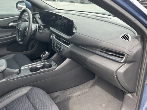 Certified 2024 Buick Envista Preferred w/ Convenience I Package image 19