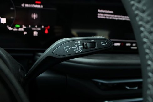 New 2025 Audi Q5 Prestige image 13