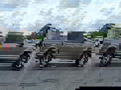 Certified 2019 Ford F150 XLT w/ XTR Package image 9