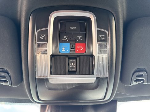 New 2026 RAM 2500 Laramie w/ Sport Appearance Package image 33