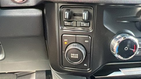 New 2025 Ford F350 Platinum image 33