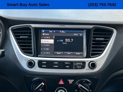 Used 2022 Hyundai Accent SEL image 25