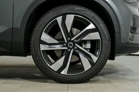New 2026 Volvo XC40 B5 Ultra w/ Climate Package image 39