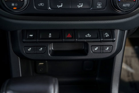 Used 2016 Chevrolet Colorado Z71 image 19
