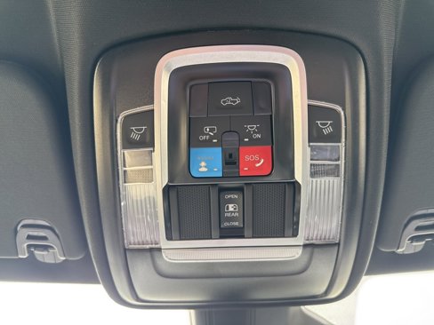 New 2026 RAM 1500 4x4 Crew Cab image 53