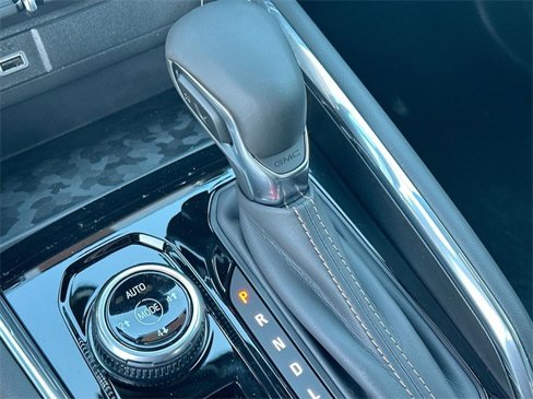 New 2025 GMC Canyon AT4 w/ Nightfall Edition image 20
