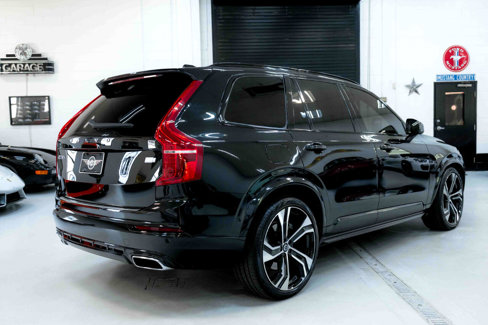 Used 2021 Volvo XC90 T8 R-Design w/ Advanced Package image 8