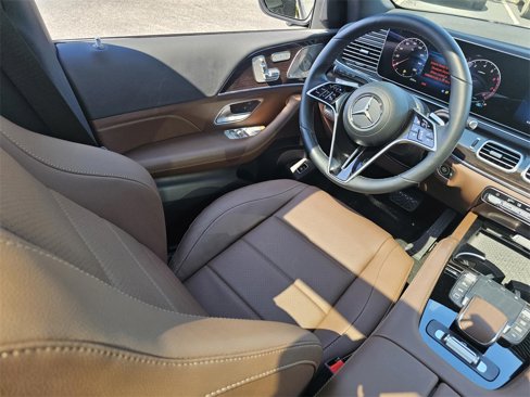 Certified 2025 Mercedes-Benz GLS 450 4MATIC image 29