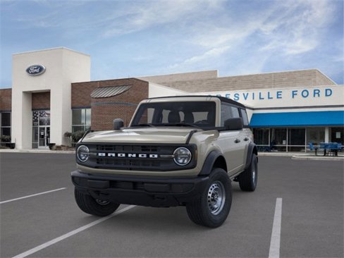 New 2025 Ford Bronco 4-Door image 2