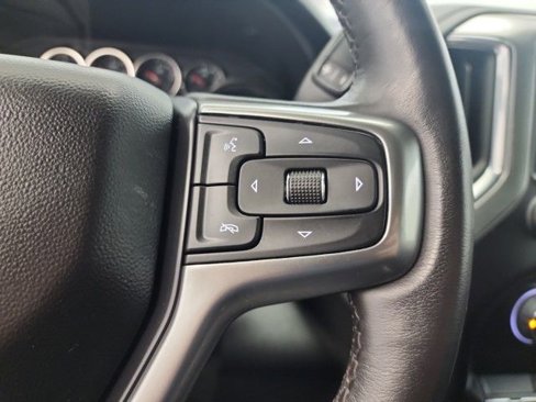 Used 2023 Chevrolet Silverado 2500 LT image 39