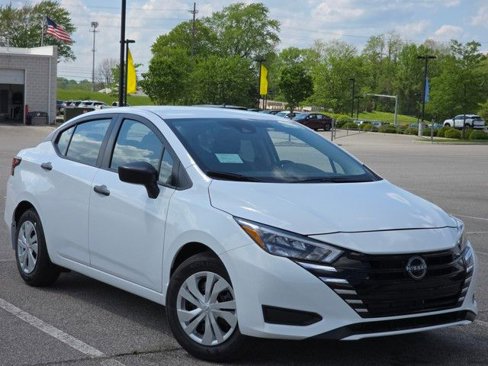 New 2025 Nissan Versa S w/ Trunk Package image 2